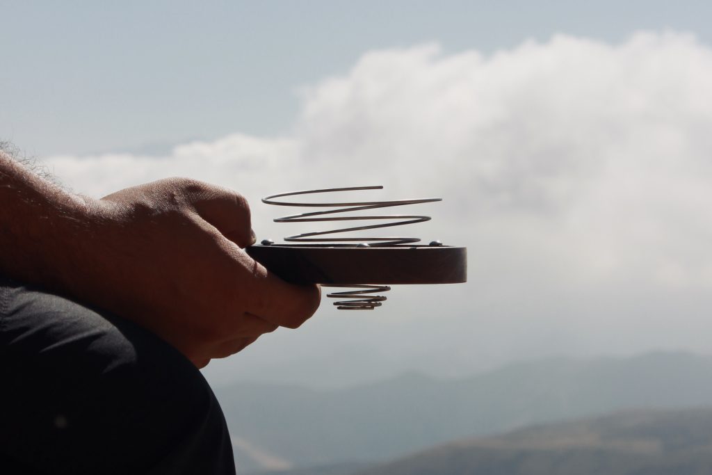 معرفی میکنیم: این شما و این قهوه ساز اسپرو! دم افزار اسپرو و نمای باز از آسمان و ابر ها